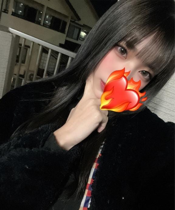 ゆゆ★驚愕の圧倒的美少女