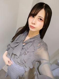 小鳥遊ゆき「おはょ！」04/28(火) 15:08 | 小鳥遊ゆきの写メ