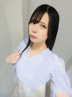 小鳥遊ゆき「おはようございます✨」04/29(水) 15:02 | 小鳥遊ゆきの写メ