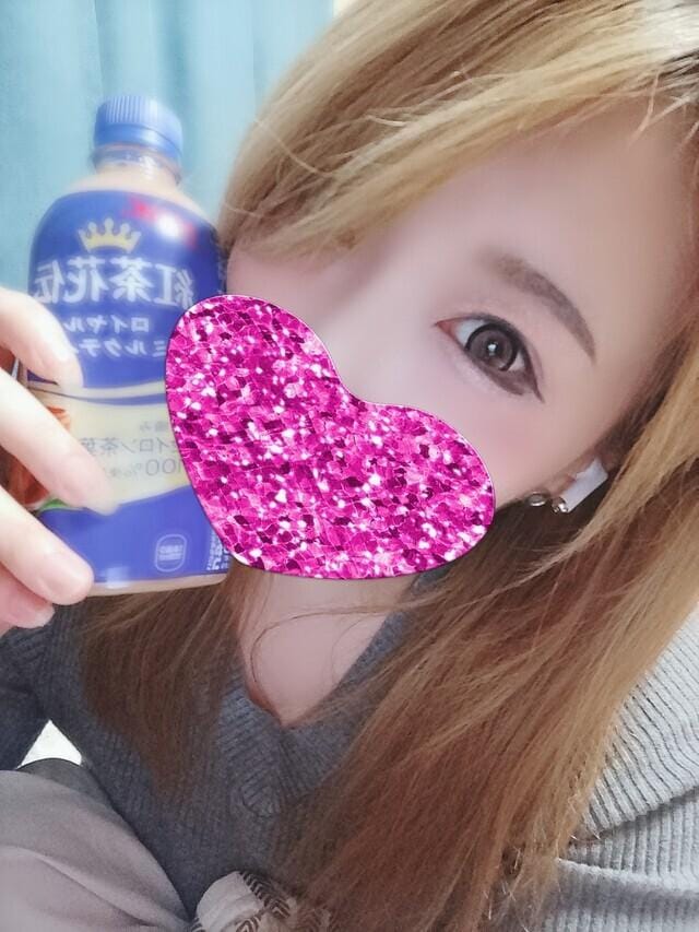 「(﹡ˆ﹀ˆ﹡)♡」05/07(木) 18:05 | つかさ☆綺麗系Eカップの写メ