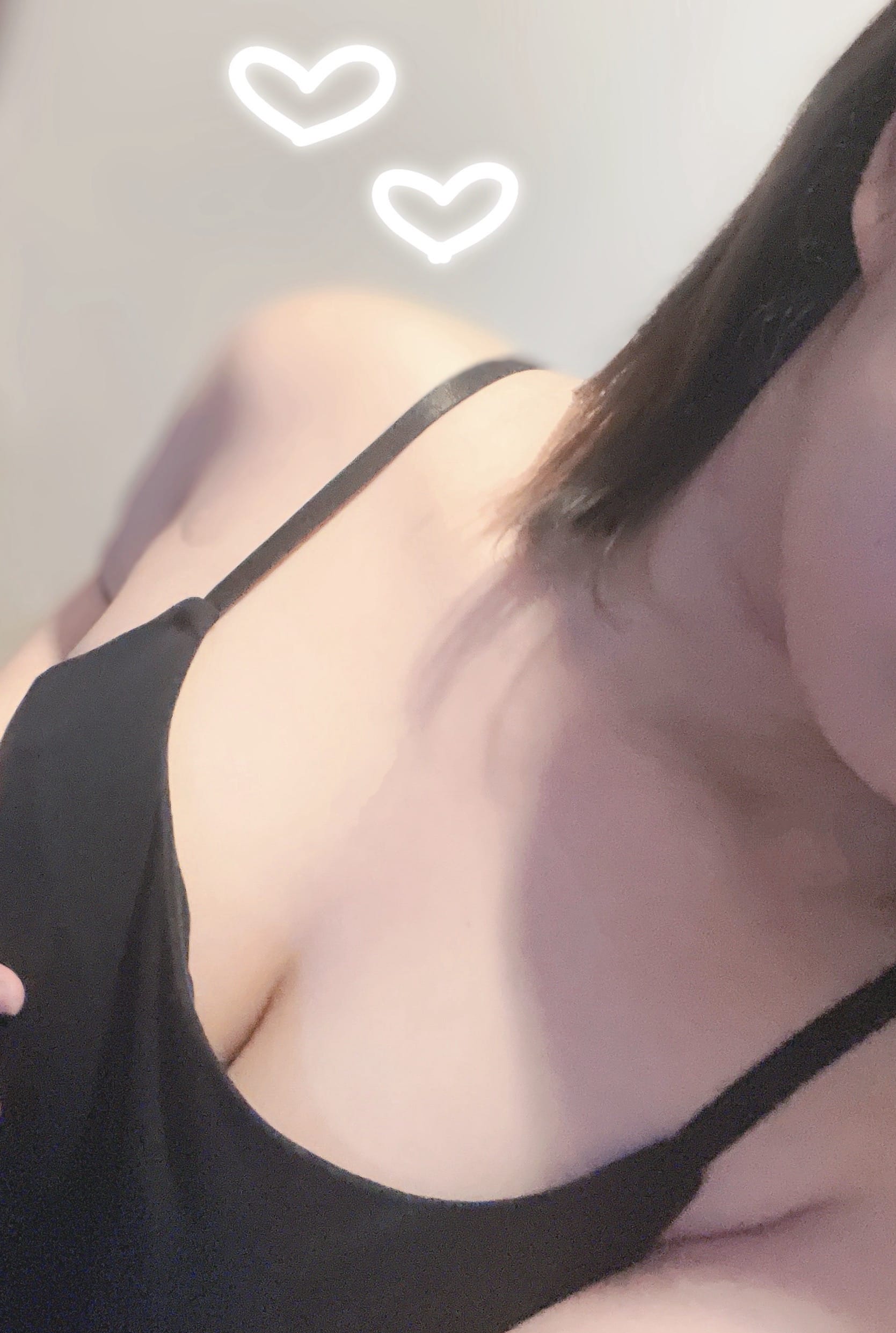 ここな「お久しぶりです♡ 日曜います」05/09(土) 10:18 | ここなの写メ
