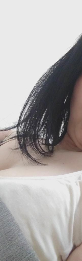 「薄着。。。」05/10(日) 19:27 | りんごの写メ