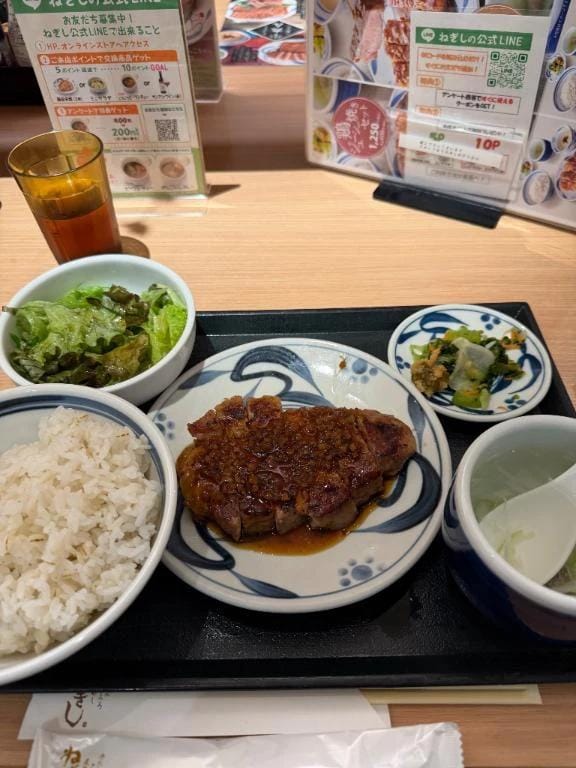 「誕生日おめでとう～！」05/10(日) 22:48 | 内山歩美(あゆみ)の写メ