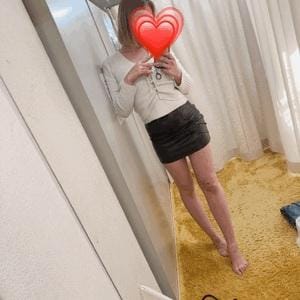 「ラスト1枠です」05/11(月) 09:15 | ななみの写メ