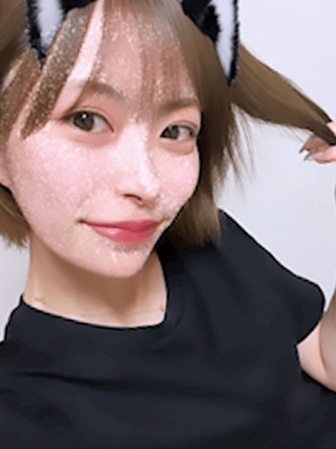 深田 きょうか◆色白美肌のスリム妻