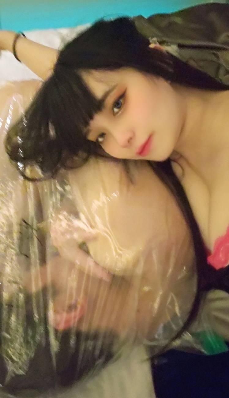 「？」05/12(火) 21:24 | 胡蝶（こちょう）の写メ