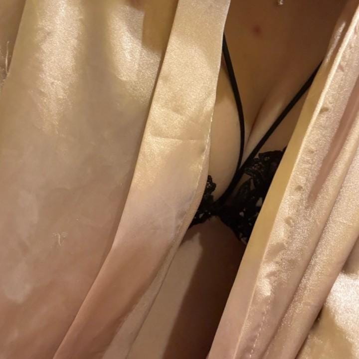 ゆに「にょーーい」05/12(火) 23:17 | ゆにの写メ