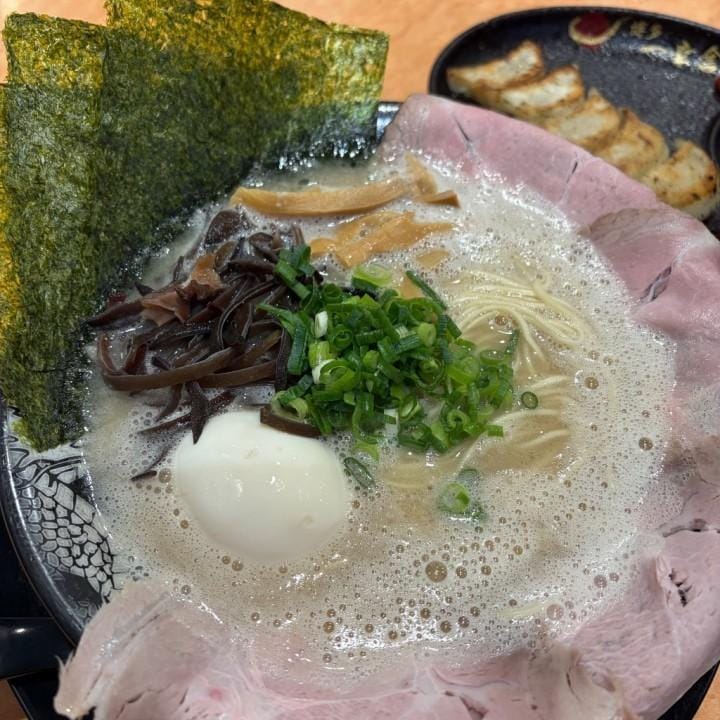 みちる「（中文）道留的推荐拉面 In福冈」05/13(水) 23:48 | みちるの写メ