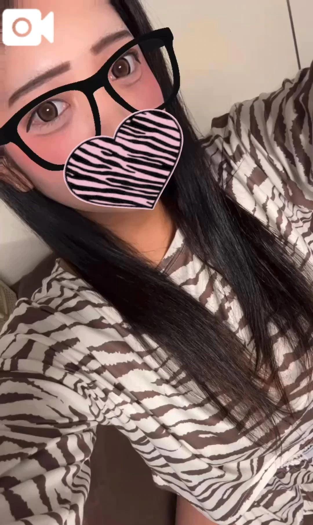 「しゅ❣️」05/19(火) 06:07 | ららの写メ