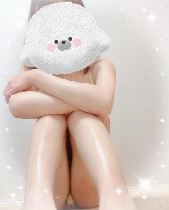 むぎ「出勤です(  ˙꒳​˙ )」06/04(木) 06:59 | むぎの写メ