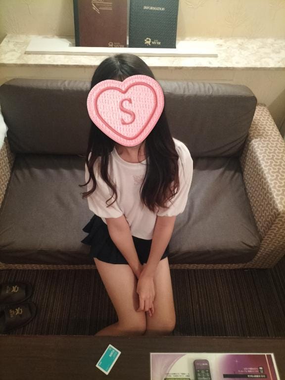 「明日出勤」06/05(金) 19:54 | しおりの写メ