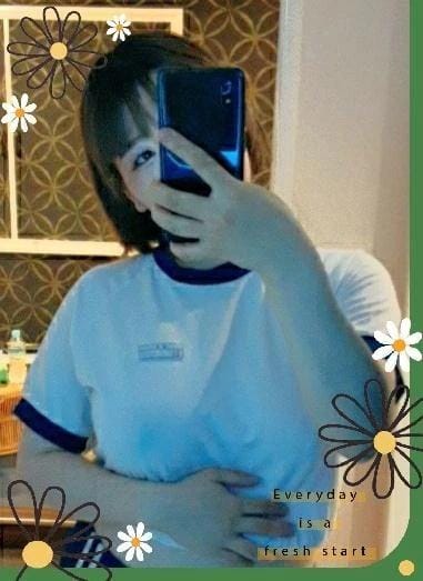 きょうか「んーまっ( *˘ ³˘)ﾝﾏ」06/06(土) 10:19 | きょうかの写メ