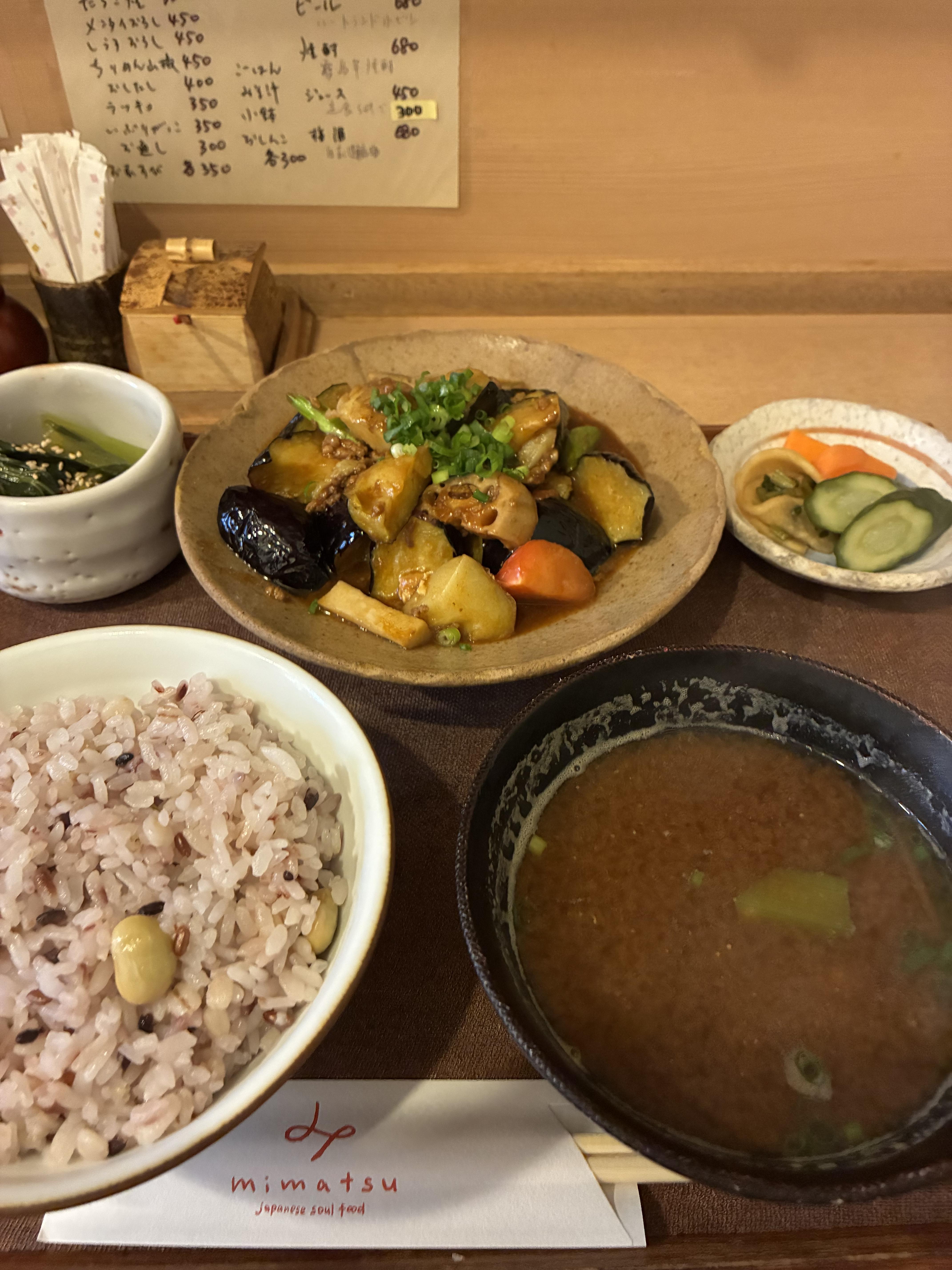 「？」06/07(日) 12:31 | めいの写メ日記