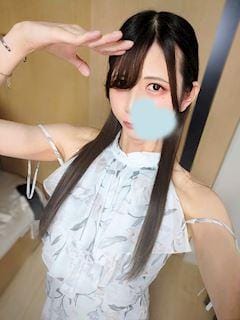 小鳥遊ゆき「今日もいます」06/07(日) 15:00 | 小鳥遊ゆきの写メ