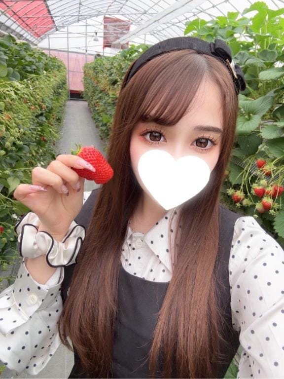 「いっぱい溜めて来てね」06/09(火) 20:18 | ぱるる【驚愕の美女に首ったけ】の写メ