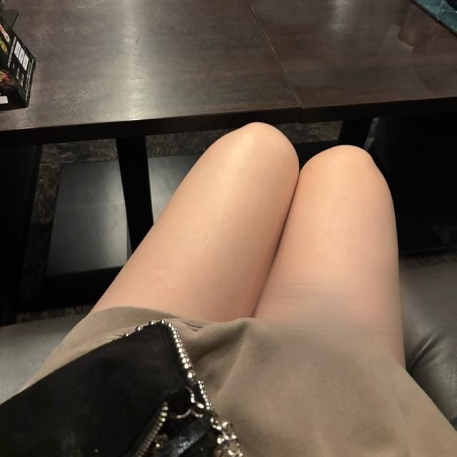 まってます