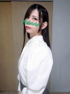 小鳥遊ゆき「溜まってます」06/10(水) 15:02 | 小鳥遊ゆきの写メ