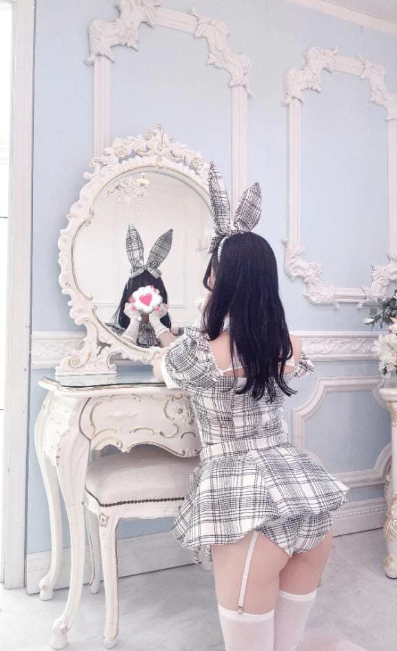 「✨️」06/12(金) 19:35 | 瑠奈/るな　centuの写メ