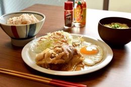 「食堂」っぽく撮ってみた✨