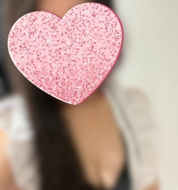 「しゅっきん♡」06/12(金) 22:18 | かなの写メ
