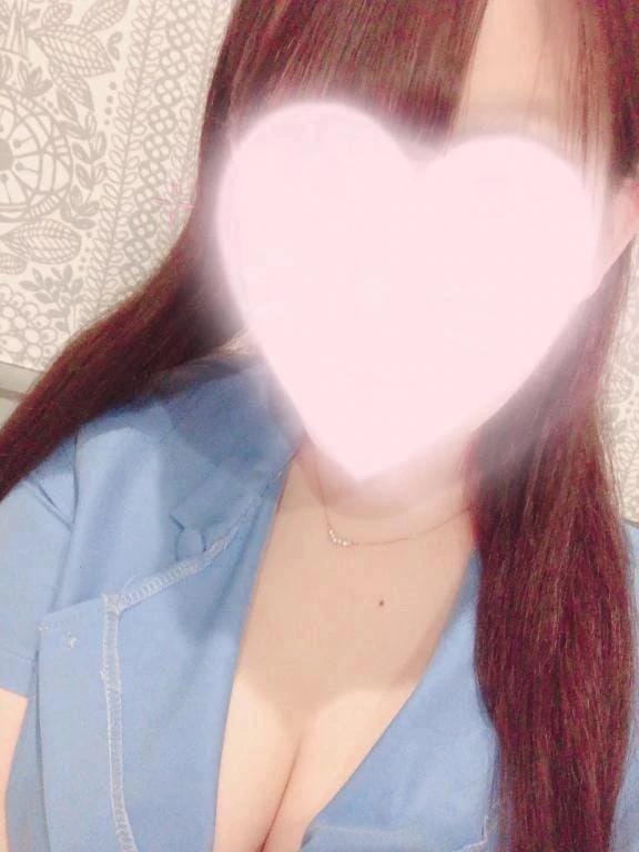 「出勤‎」06/12(金) 23:12 | りえの写メ