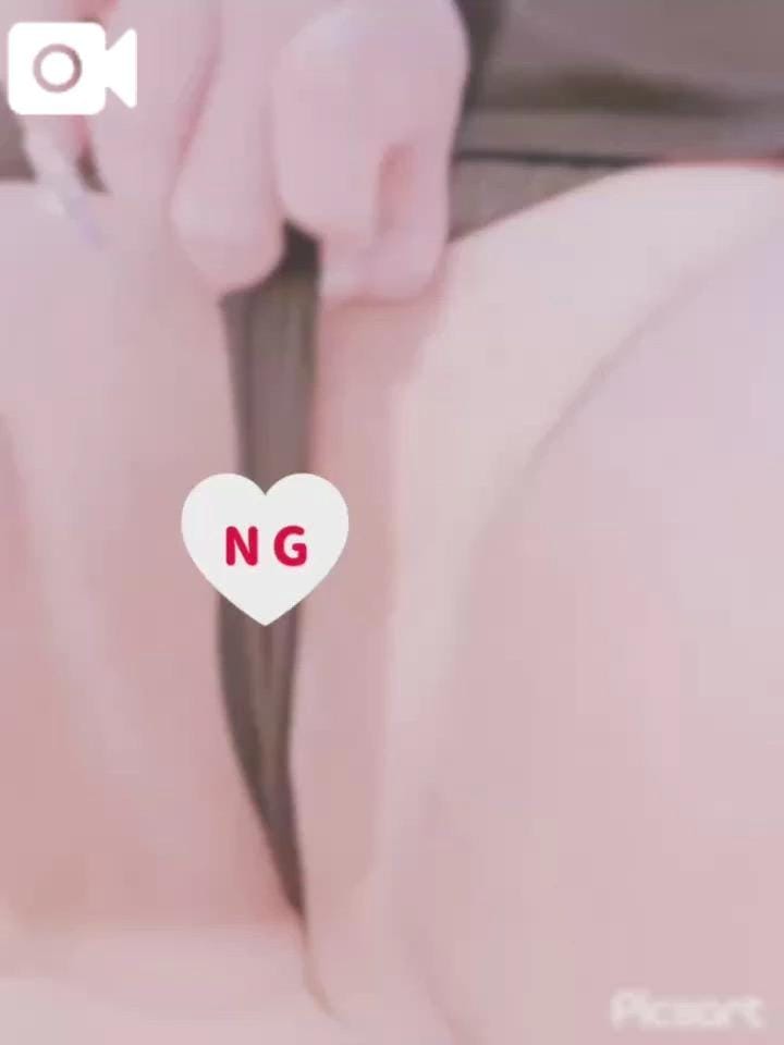 もぐもぐさせて