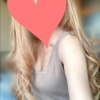 ほたる「こんにちは」06/16(火) 11:26 | ほたるの写メ