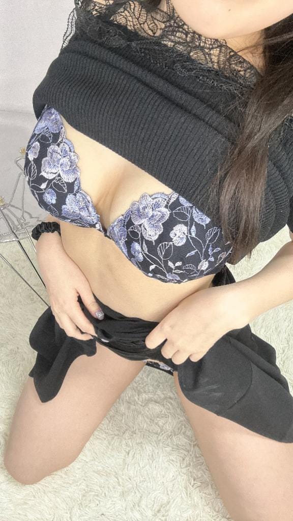 「」06/17(水) 23:24 | ゆき【OLの秘密のアルバイト】の写メ