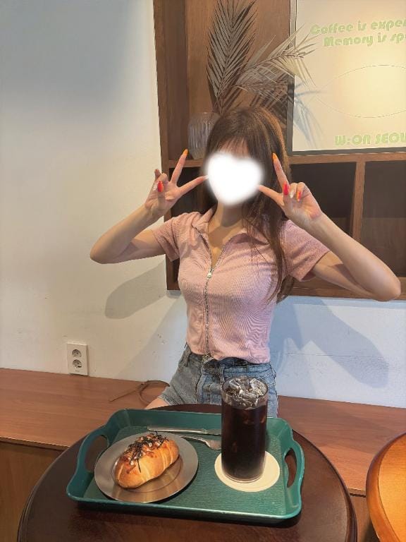 「月曜日」07/05(日) 19:45 | あやのの写メ日記