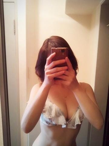 るな「お待ちしてます」07/10(金) 19:09 | るなの写メ