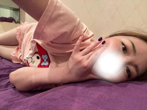 白雪りん「ベットいく？️」07/11(土) 18:21 | 白雪りんの写メ