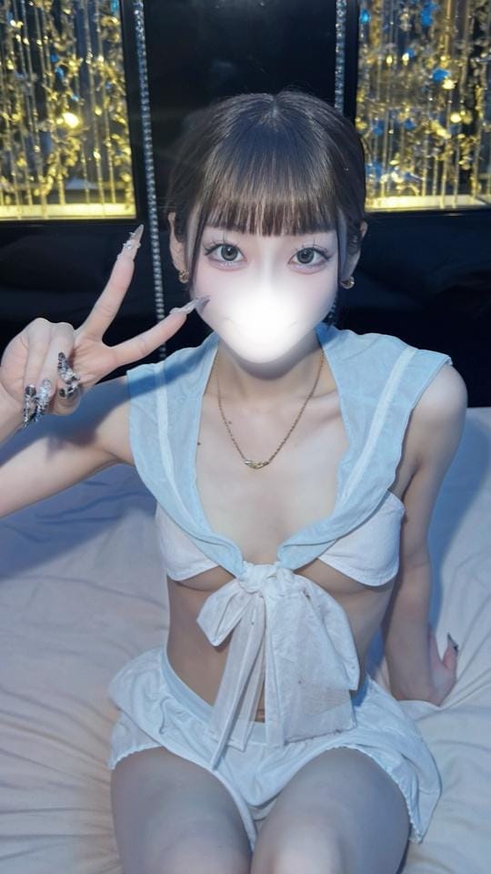 月曜から寂しいなぁ…お仕事終わりにデートしよ？❤️
