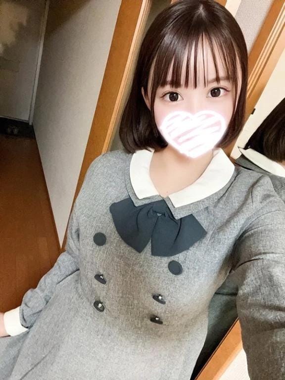 「あついよぉ☀️」07/14(火) 12:09 | こころの写メ