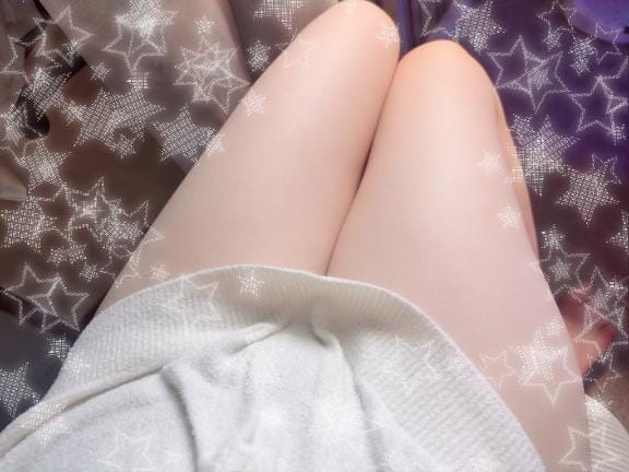 「太ももがムチムチ(ﾉ)*´꒳`*(ヾ)」07/15(水) 19:26 | まことの写メ
