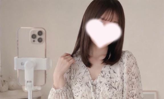 「口コミ書いてくれたら嬉しいです‪‪‬」07/16(木) 16:56 | かりん☆PREMIEREの写メ
