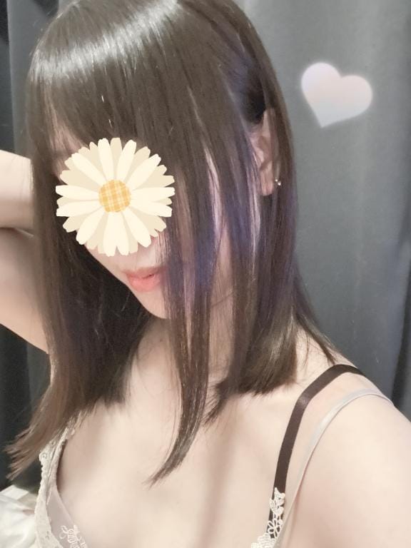 なでなでして？