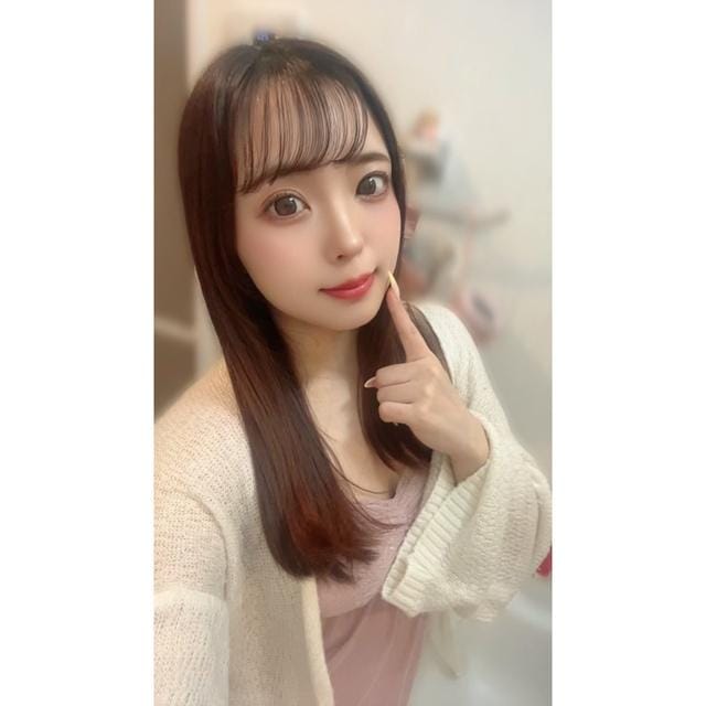 「すべすべ肌」07/27(月) 20:31 | えれな★動画顔出OKの写メ