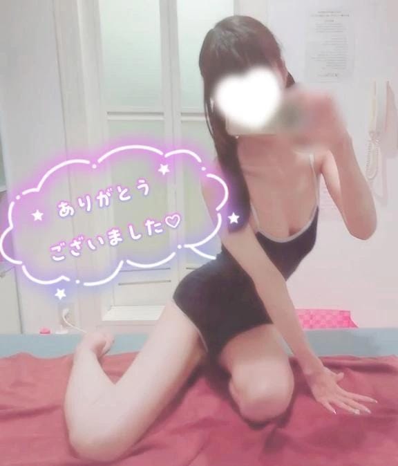 「4日間ありがとうございました❣️」08/09(日) 00:29 | すずの写メ