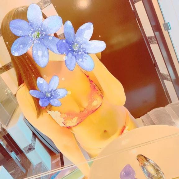 「また明日✌️」08/09(日) 18:45 | ちづる先生の写メ