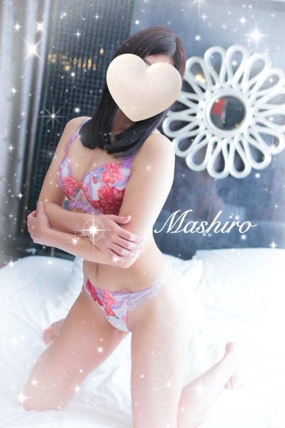 「ラーメン食べたい」08/10(月) 00:12 | ましろ 【フル勃起の美BODY】の写メ