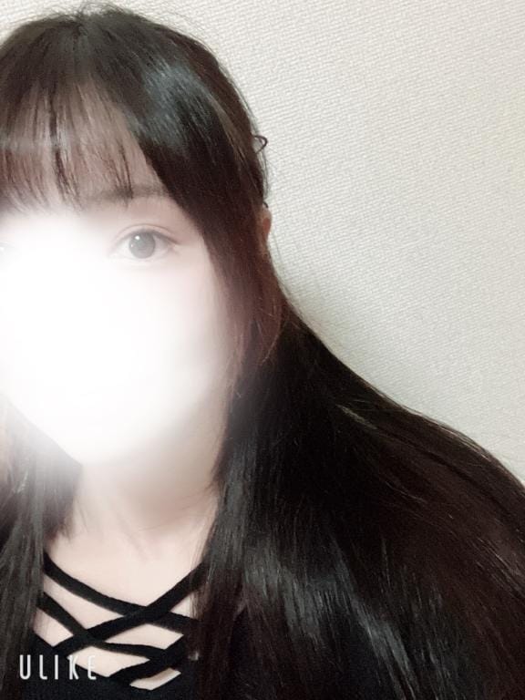 えみり「3日目！お客様直伝の腹筋やってます（笑）」08/11(火) 14:16 | えみりの写メ