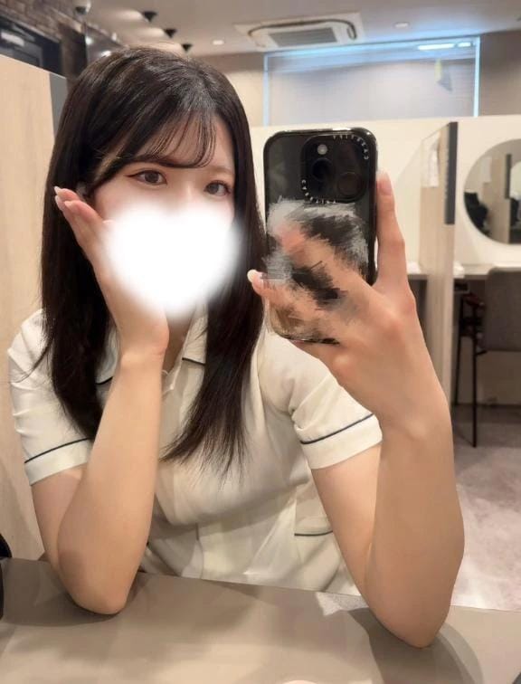 「21時からの最終枠のみ❣️」08/11(火) 19:09 | 夏川　るるの写メ