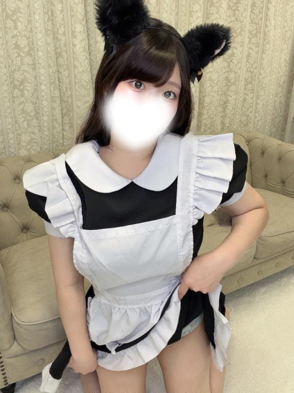 「ちらっ」08/12(水) 07:35 | いろはの写メ日記