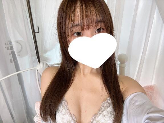 「淡い……」08/12(水) 21:17 | まむ★経験1人の純真美少女★の写メ
