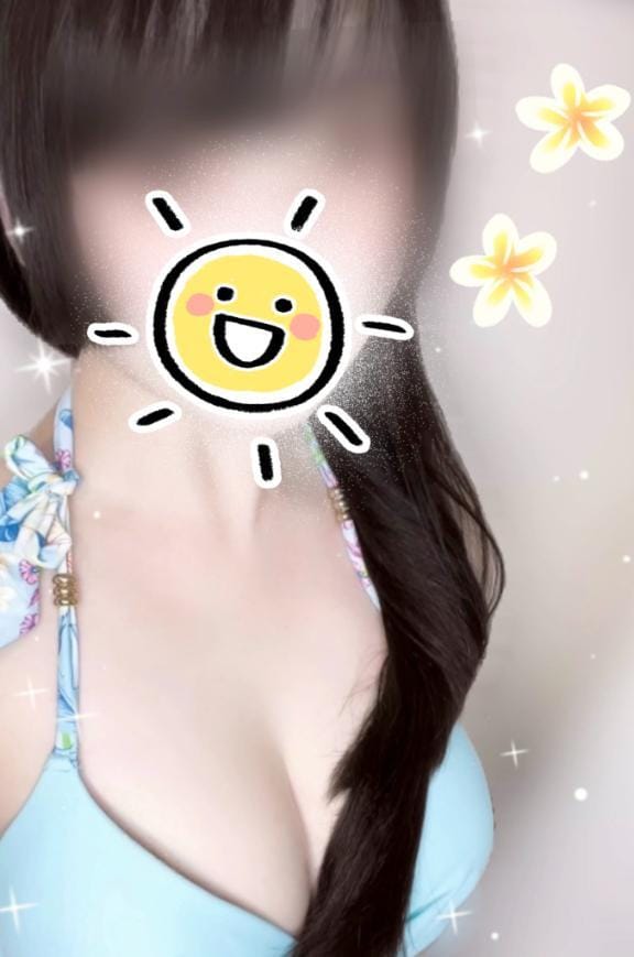 「＊8/12(水), お誘いありがとうございました❤️ 本日12:00~23:30出勤です‼︎」08/13(木) 12:02 | かなの写メ日記