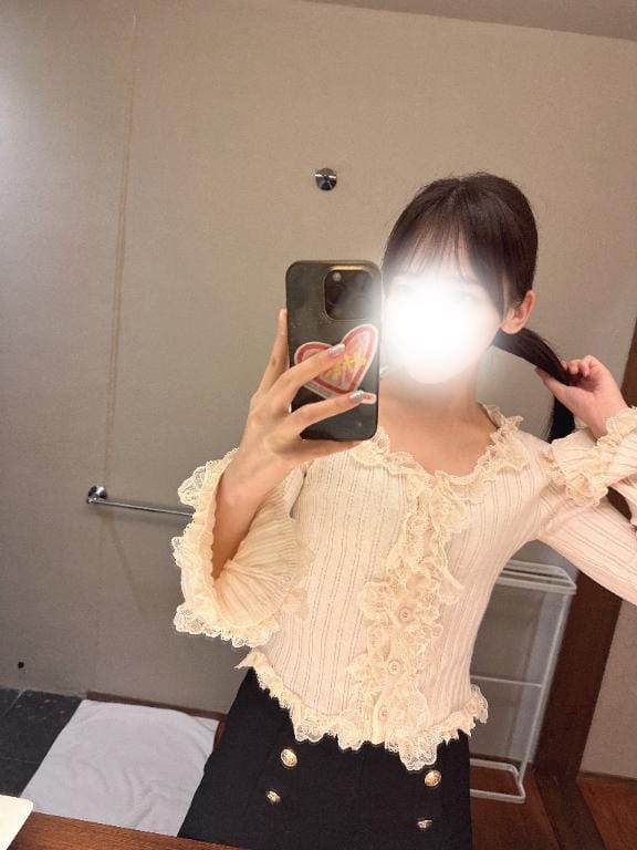 「今日は」08/13(木) 16:53 | さき★S級才色兼備×高学歴美女の写メ