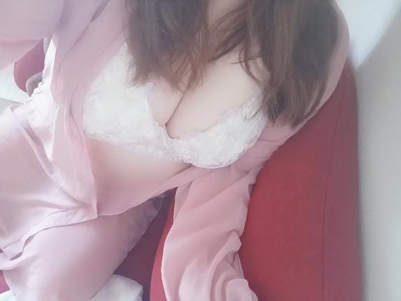 「」08/15(土) 04:03 | みつ【快感に溺れ即発射】の写メ