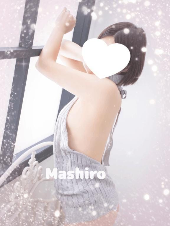 「」08/15(土) 17:42 | ましろ 【フル勃起の美BODY】の写メ