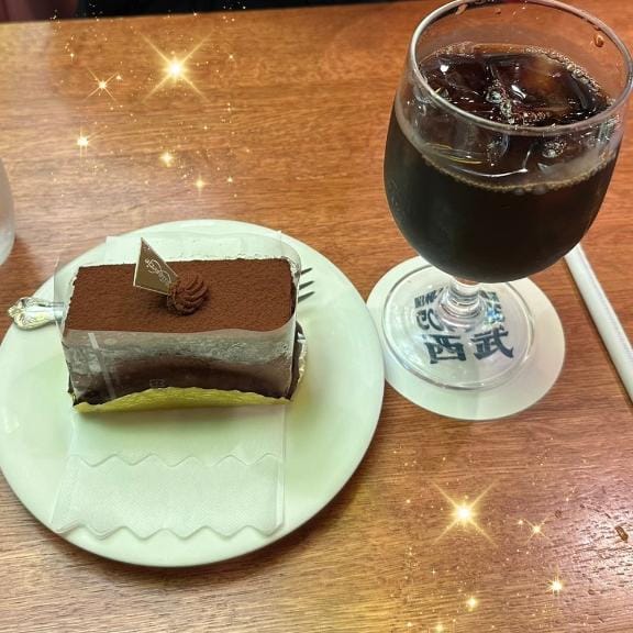 「こんばんは♪」08/18(火) 23:49 | いずみの写メ