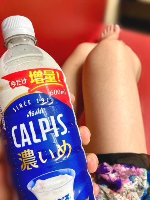 もも「ももです♪」08/30(日) 10:39 | ももの写メ